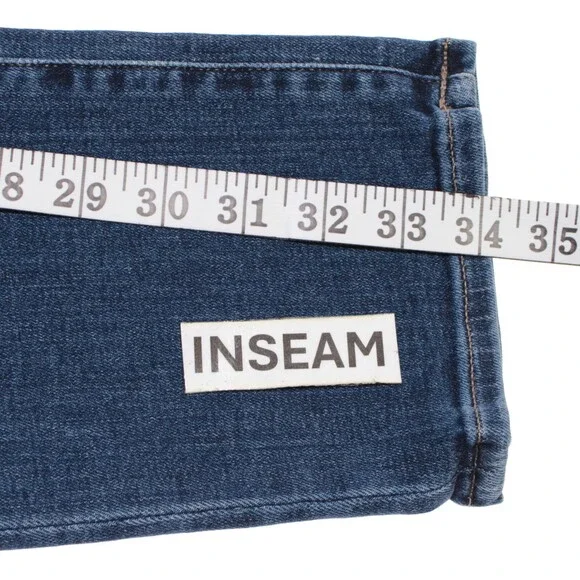 Joe's Jeans NWT Denim Jeans Size 30 US The Asher In Blue Cotton Blend